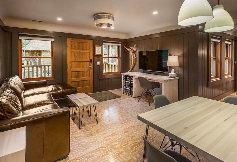 Cedar Crest Cottages