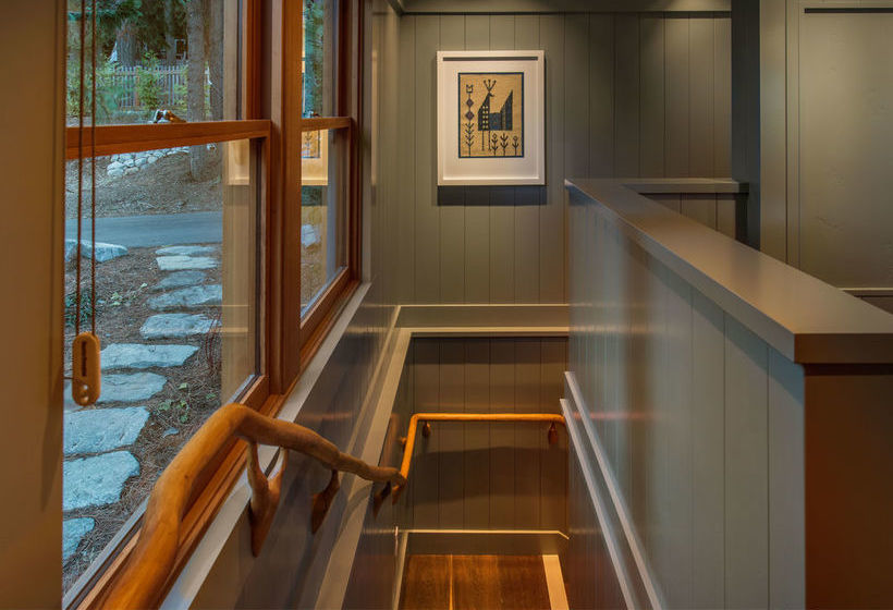 Cedar Crest Cottages