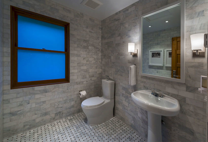 Cedar Crest Cottages