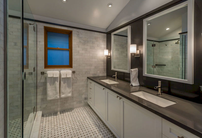 Cedar Crest Cottages