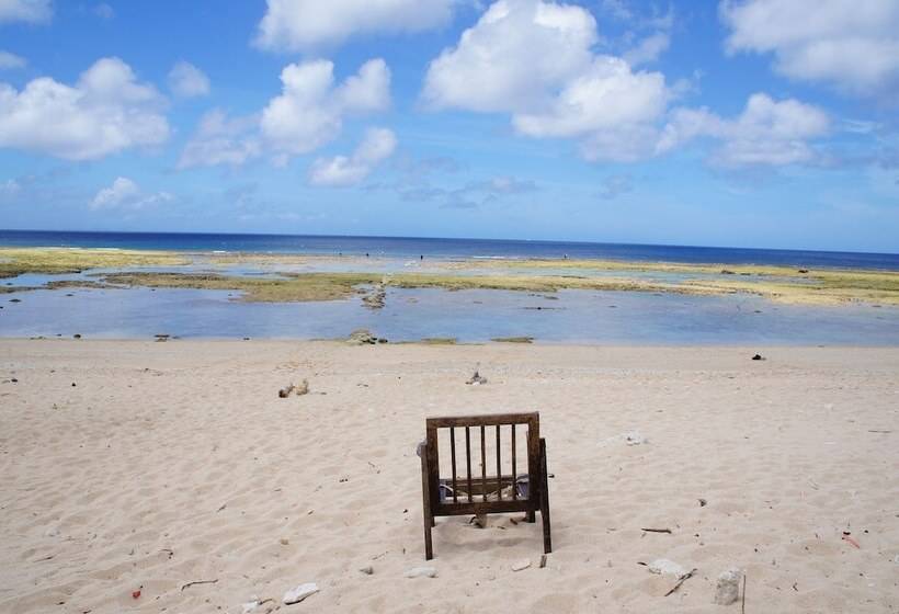 Condominium Ceaser Nakijin