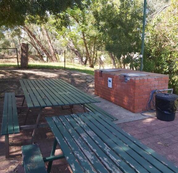 Corowa Golf Club Motel