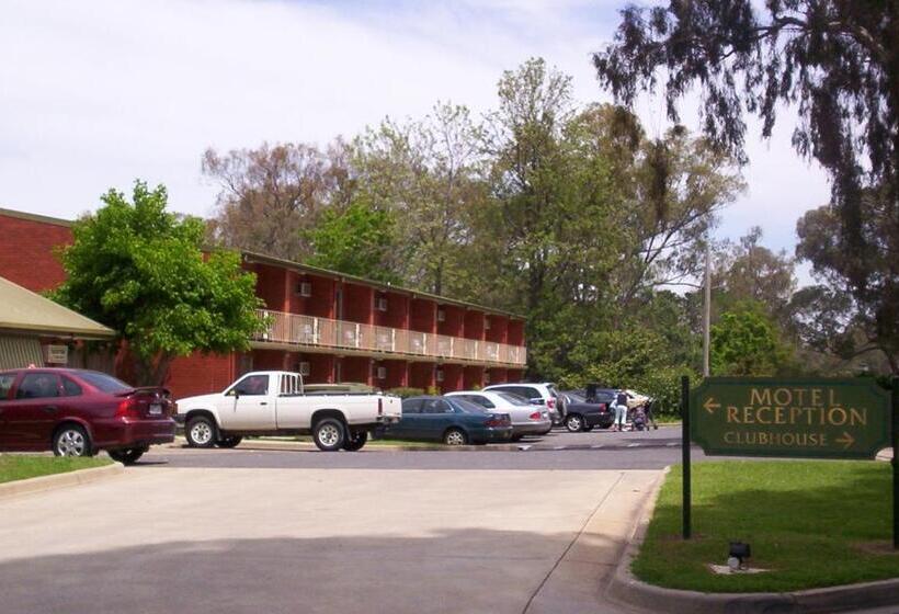Corowa Golf Club Motel
