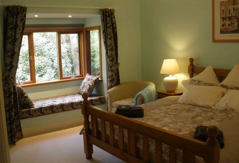 Darnell Bed & Breakfast