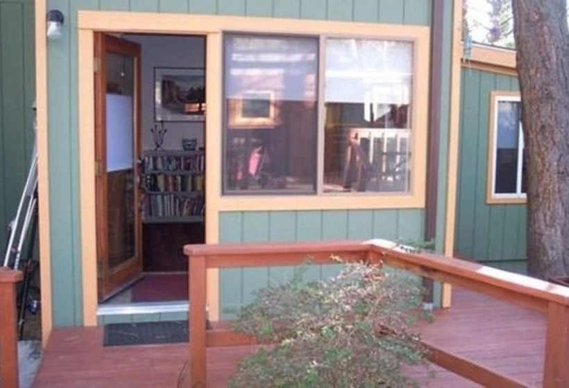 Elden Trails Bed And Breakfast