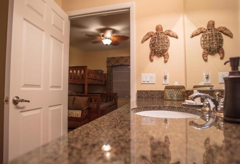 Family Friendly Direct Oceanfront Sanibel 303