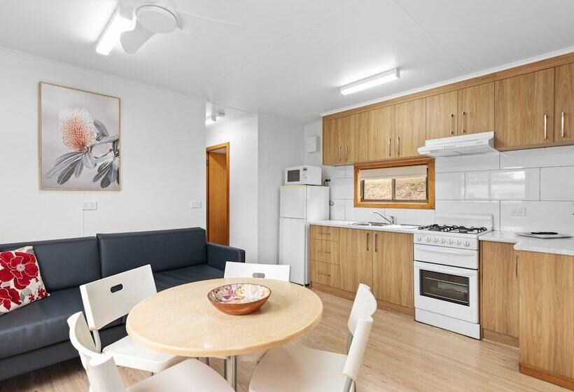 فندق Blue Lake Holiday Park