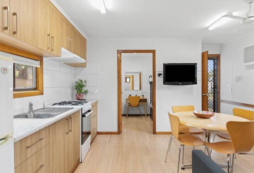 فندق Blue Lake Holiday Park