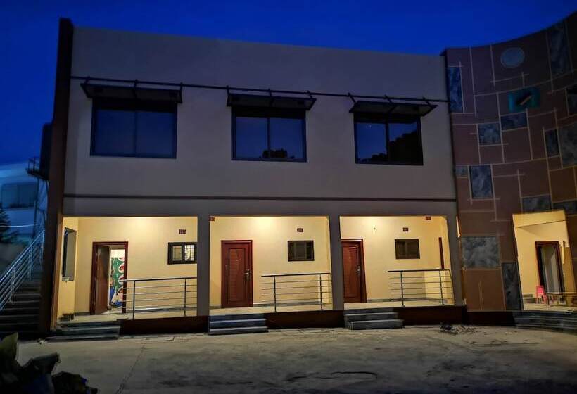 هتل Church Road Lodge