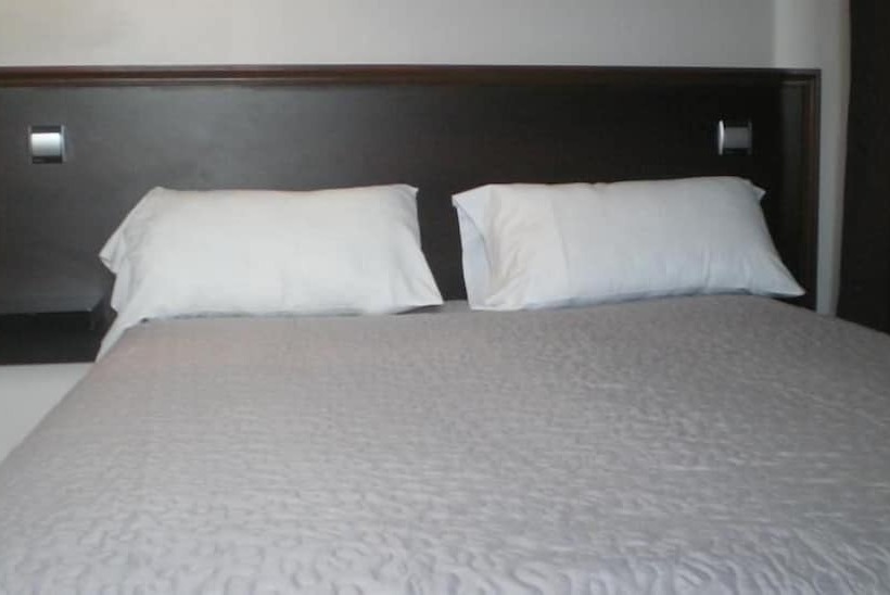 فندق Hôtel Le Bellevue   Paris Porte D Orléans