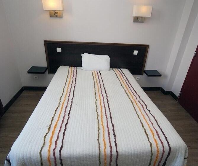 فندق Hôtel Le Bellevue   Paris Porte D Orléans