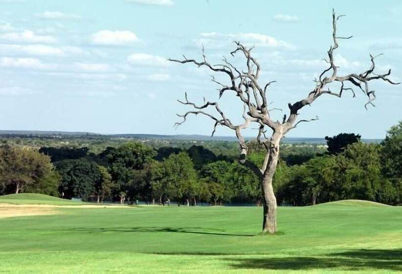 בית מלון כפרי Leriba Golf Lodge