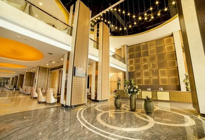 ホテル Muong Thanh Luxury Vientiane