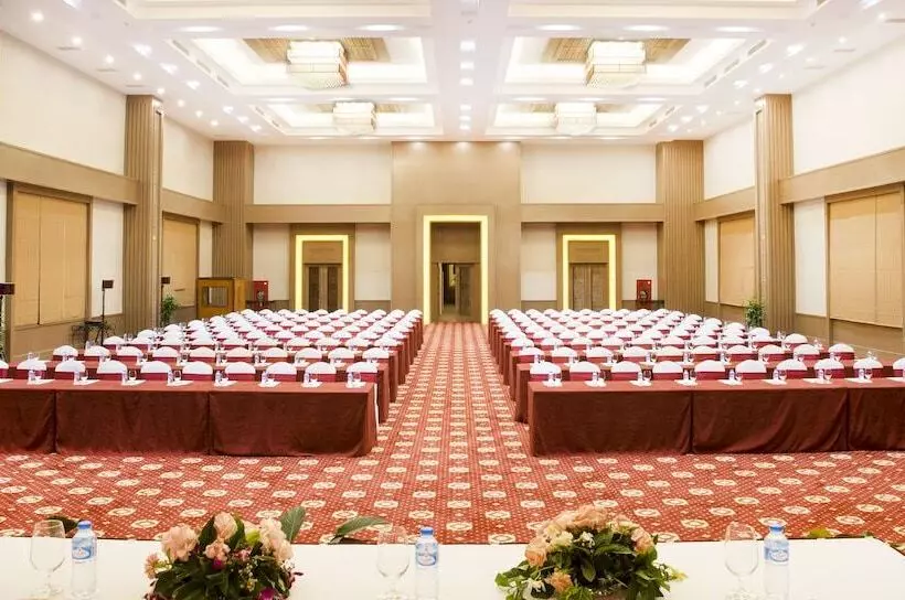 ホテル Muong Thanh Luxury Vientiane