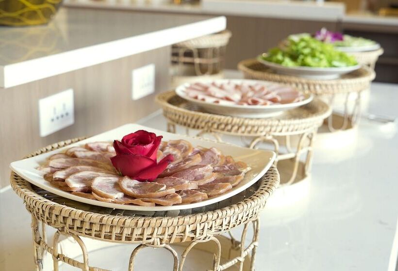 בית מלון כפרי Muong Thanh Luxury Vientiane