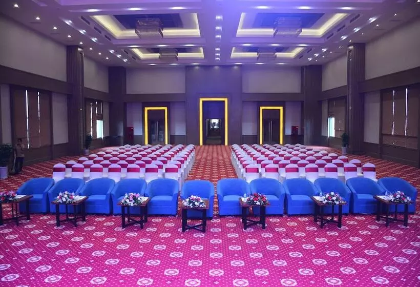 ホテル Muong Thanh Luxury Vientiane