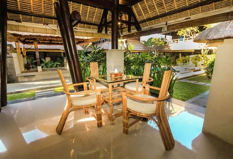 בית מלון כפרי Radiant Jepun Villa