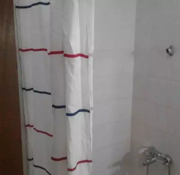 هتل Residence Saint Jacques Centre Ville Pointe Noire