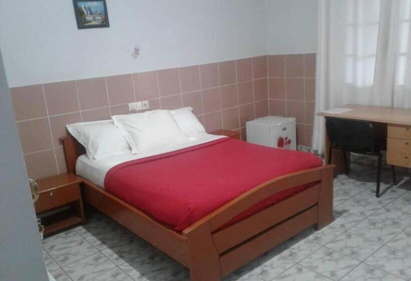 هتل Residence Saint Jacques Centre Ville Pointe Noire