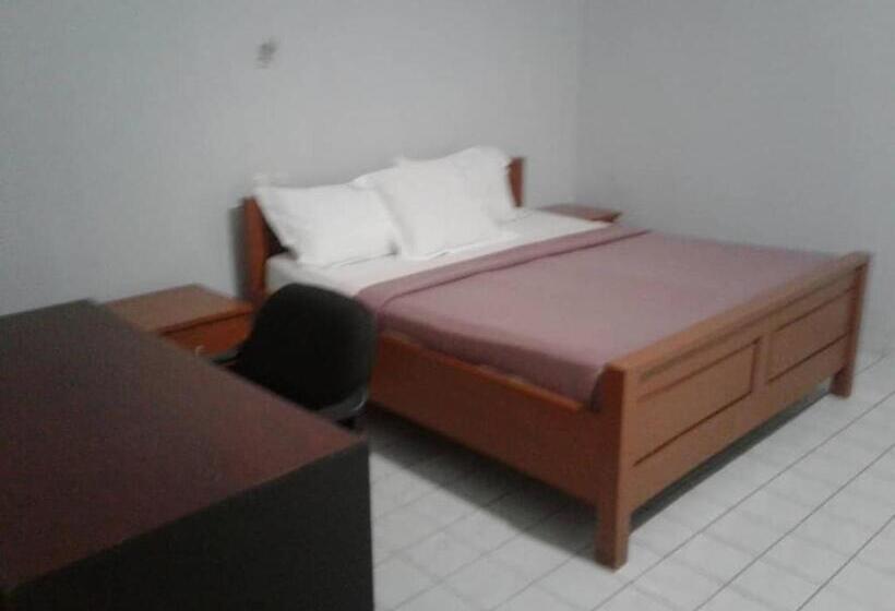 هتل Residence Saint Jacques Centre Ville Pointe Noire