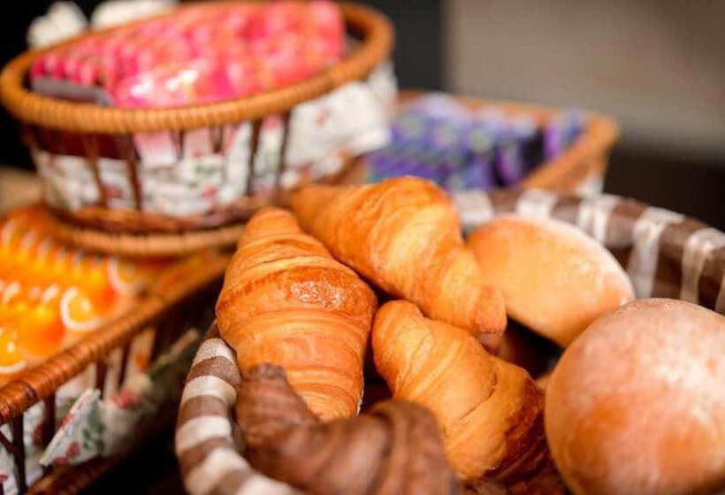 בית מלון כפרי Sealuck Pal Takasaki