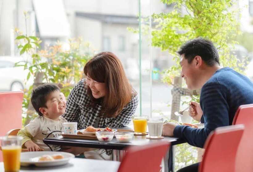 בית מלון כפרי Sealuck Pal Takasaki