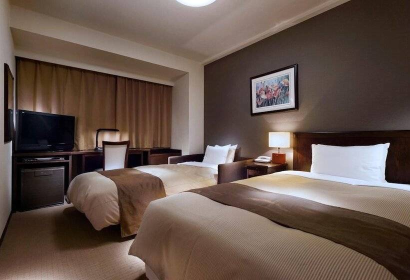 בית מלון כפרי Sealuck Pal Takasaki