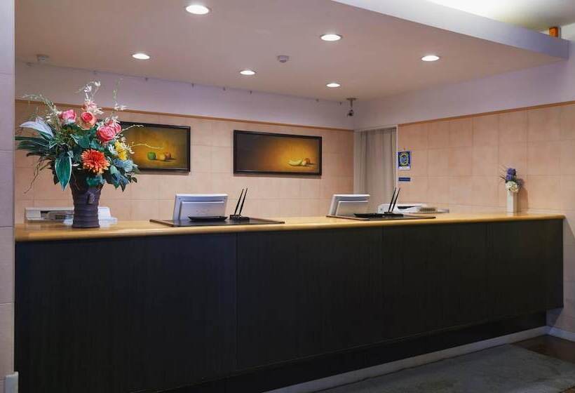 בית מלון כפרי Sealuck Pal Takasaki