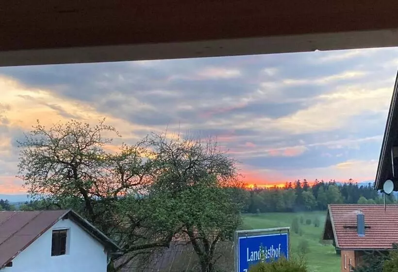 ホテル Zur Neuen Post Landgasthof