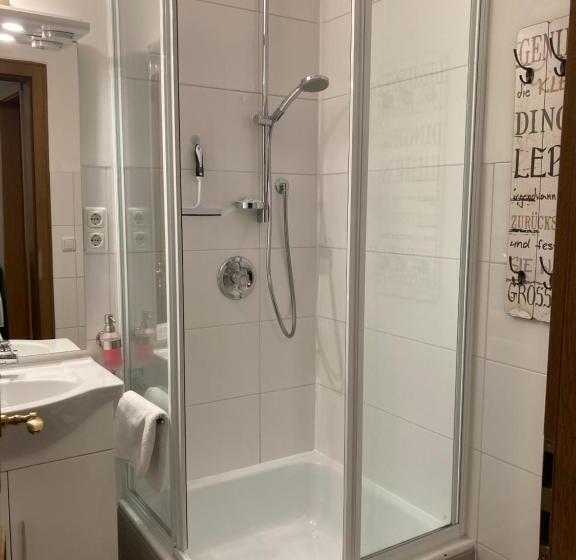 酒店 Zur Neuen Post Landgasthof