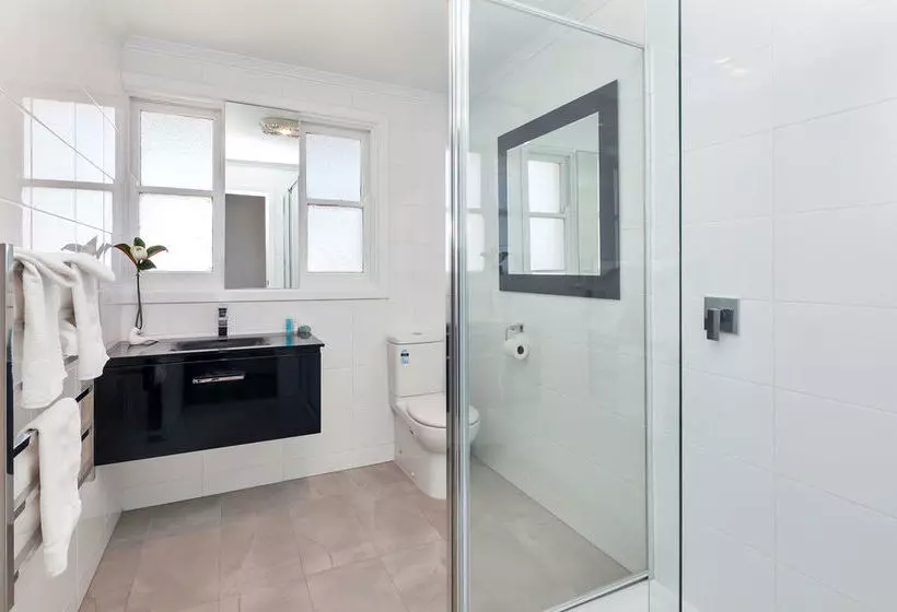 Lake Wendouree Luxury Apartments On Webster
