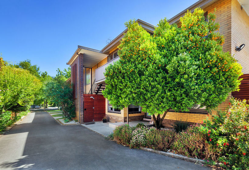 Lake Wendouree Luxury Apartments On Webster