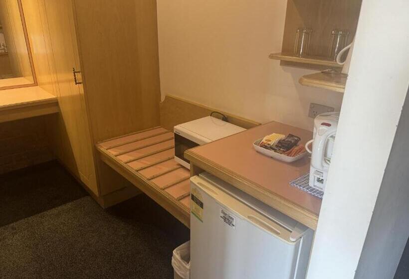 מוטל Charles Sturt Motor Inn