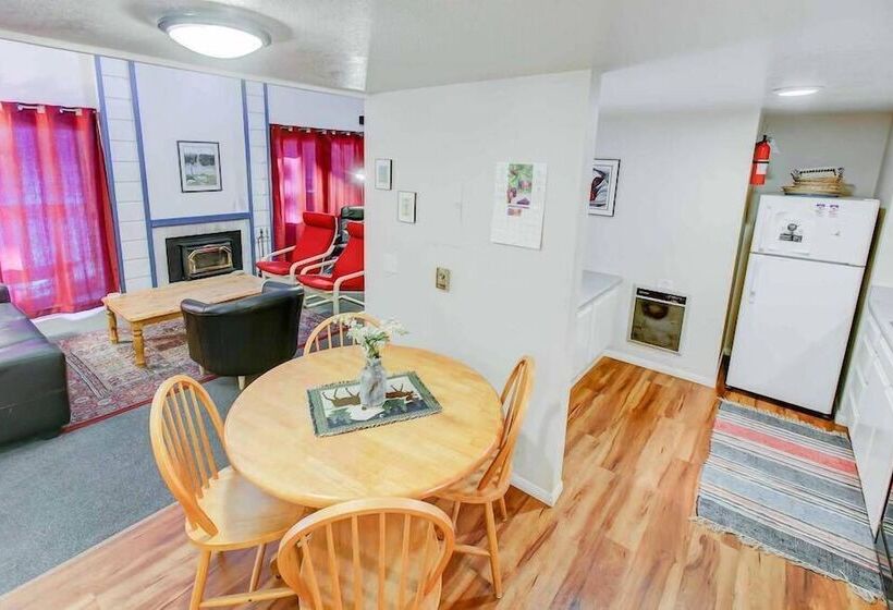 Mountain Shadows #b08 Near Hike, Bike, & Ski!