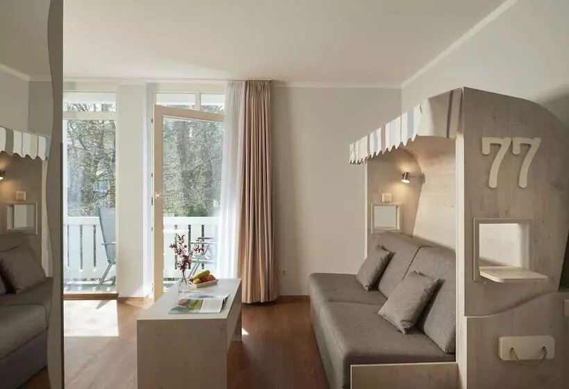 R&r Hotel Strandallee