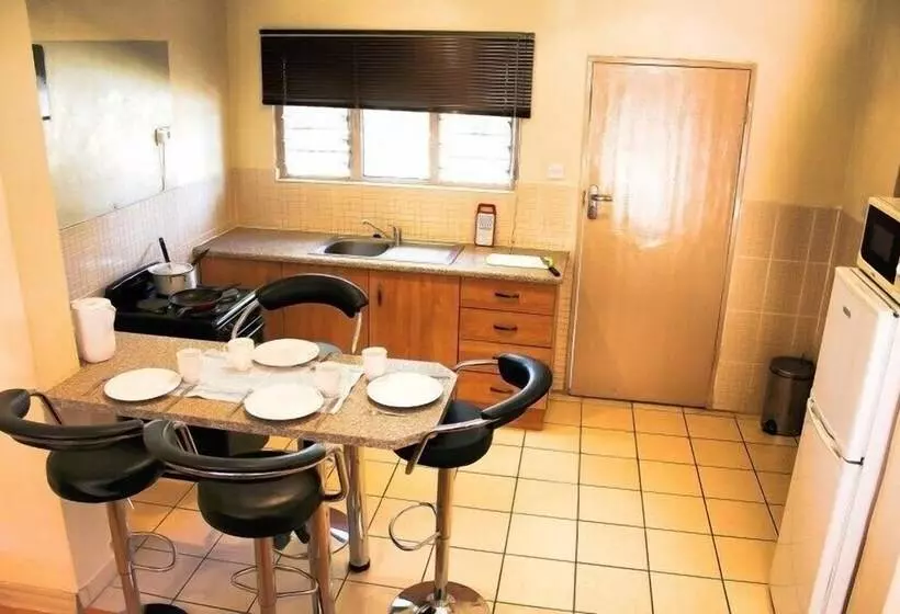Victoria Apartments