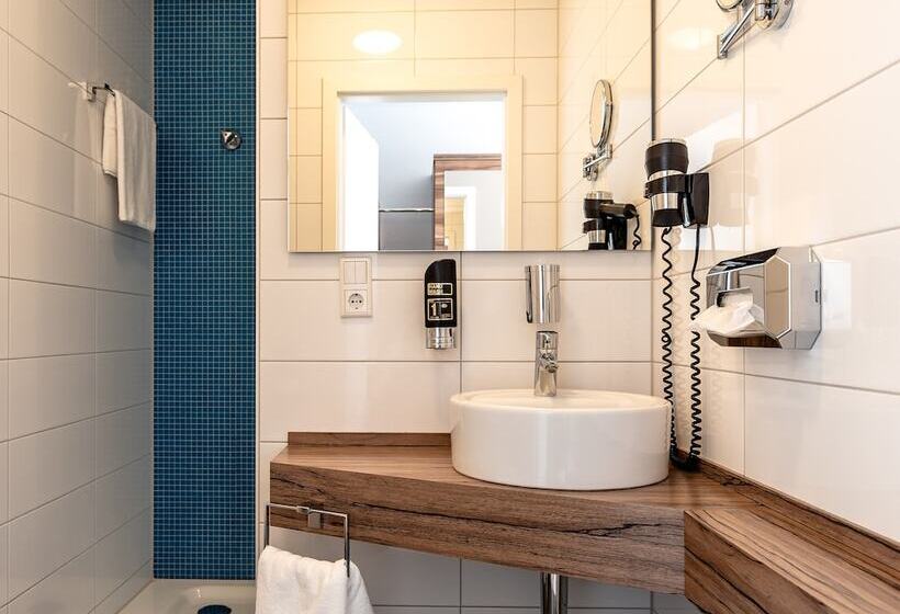 Altstadthotel Guesthouse Die Galerie