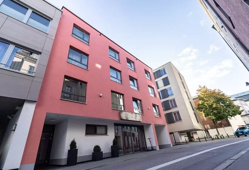 Altstadthotel Guesthouse Die Galerie