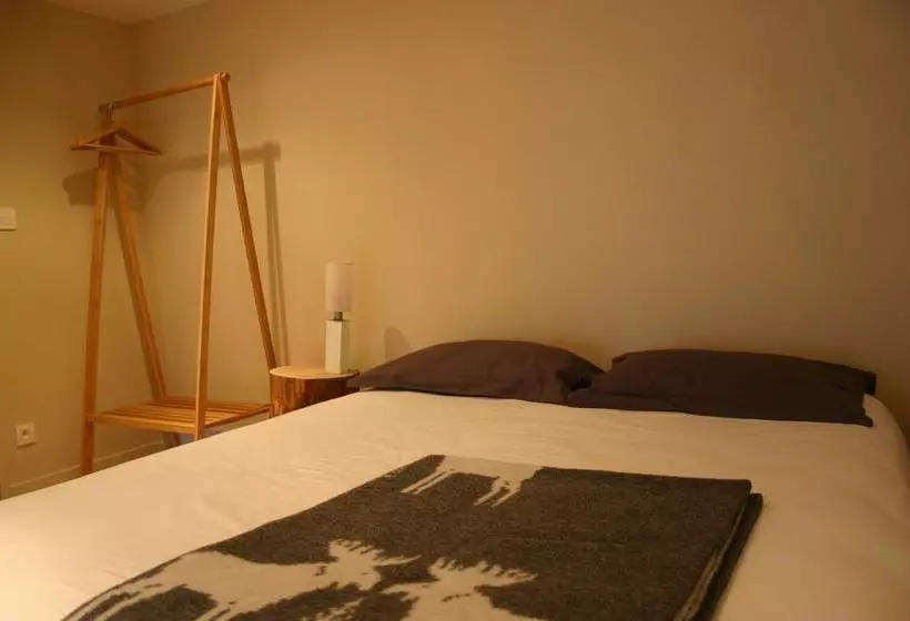 تختخواب و صبحانه Chambre D Hôtes La Font
