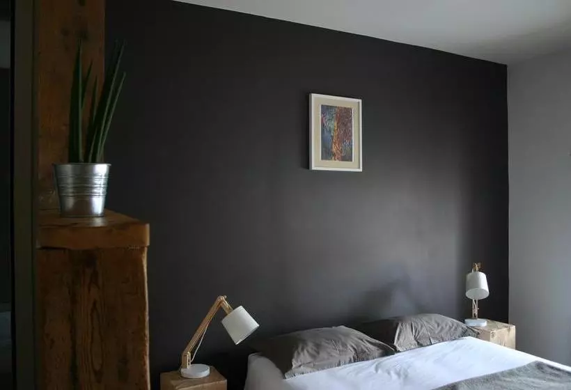 تختخواب و صبحانه Chambre D Hôtes La Font