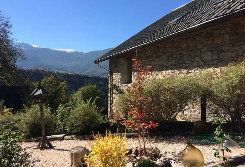 تختخواب و صبحانه Chambre D Hôtes La Font