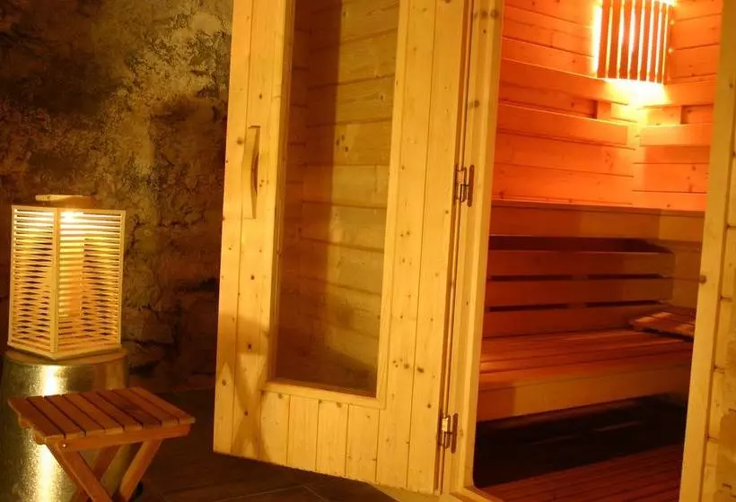 تختخواب و صبحانه Chambre D Hôtes La Font