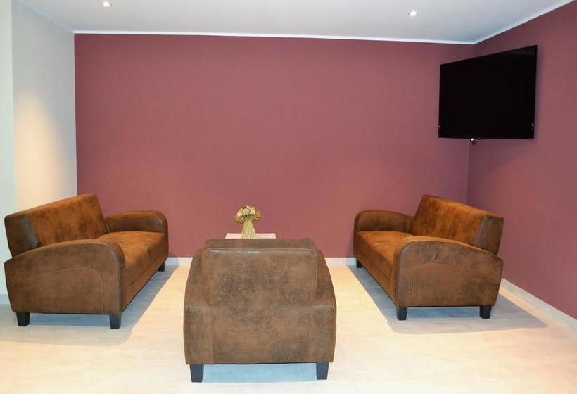 تختخواب و صبحانه U Fornu