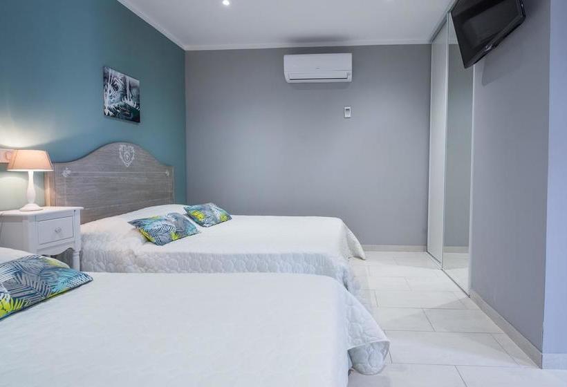 تختخواب و صبحانه U Fornu