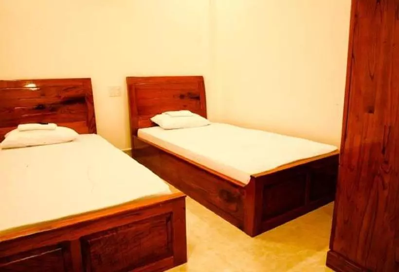 تختخواب و صبحانه Dalat Sunny Hostel
