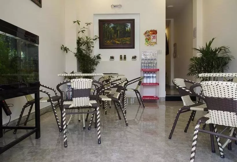 تختخواب و صبحانه Dalat Sunny Hostel