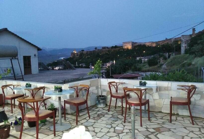 ベッドアンドブレックファースト Guest House Bake