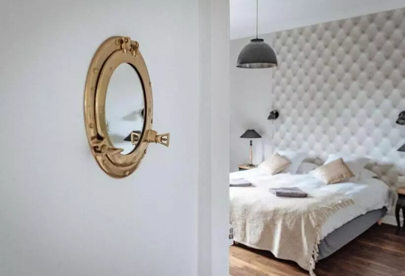 تختخواب و صبحانه La Villa Côté Cour