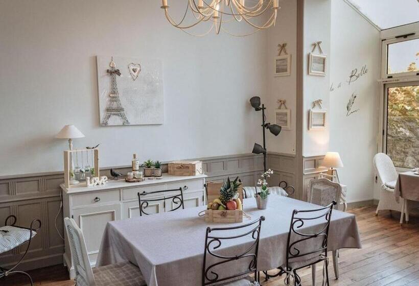 تختخواب و صبحانه La Villa Côté Cour