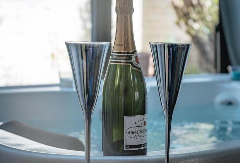 تختخواب و صبحانه La Villa Côté Cour